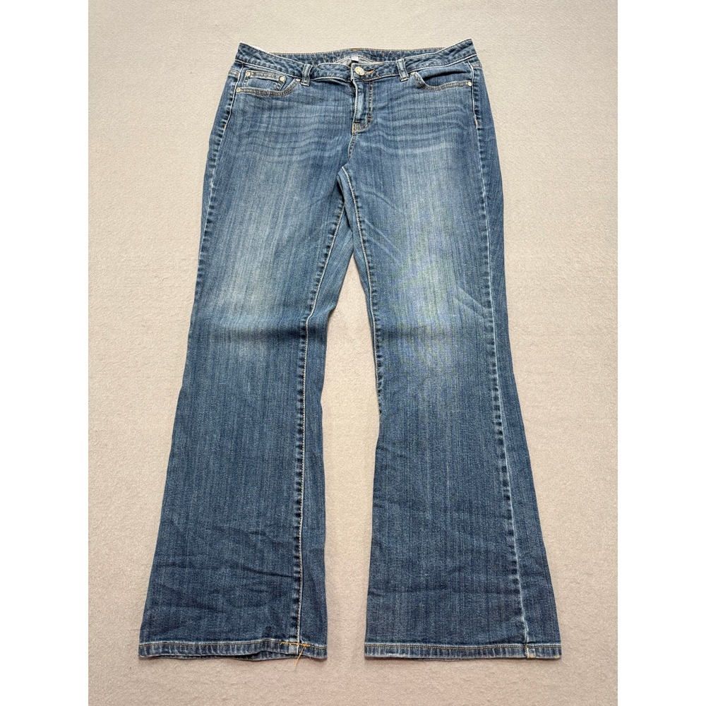 Jennifer Lopez Flare Jeans Women's 12 Blue Medium Wash Low Rise Denim Whiskered
